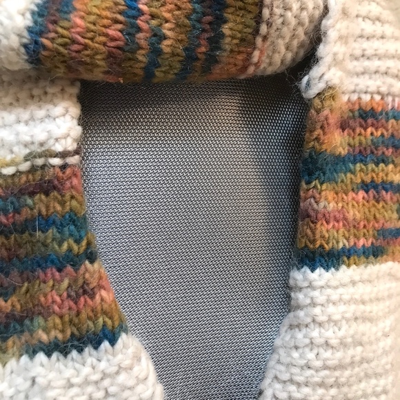 Wool Scarf. Cream & Autumn Rainbow.Made in USA & Uruguay Hand Spun Yarn. NWT - Picture 5 of 5